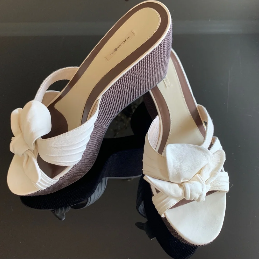 Max Studio off white wedge sandals 7